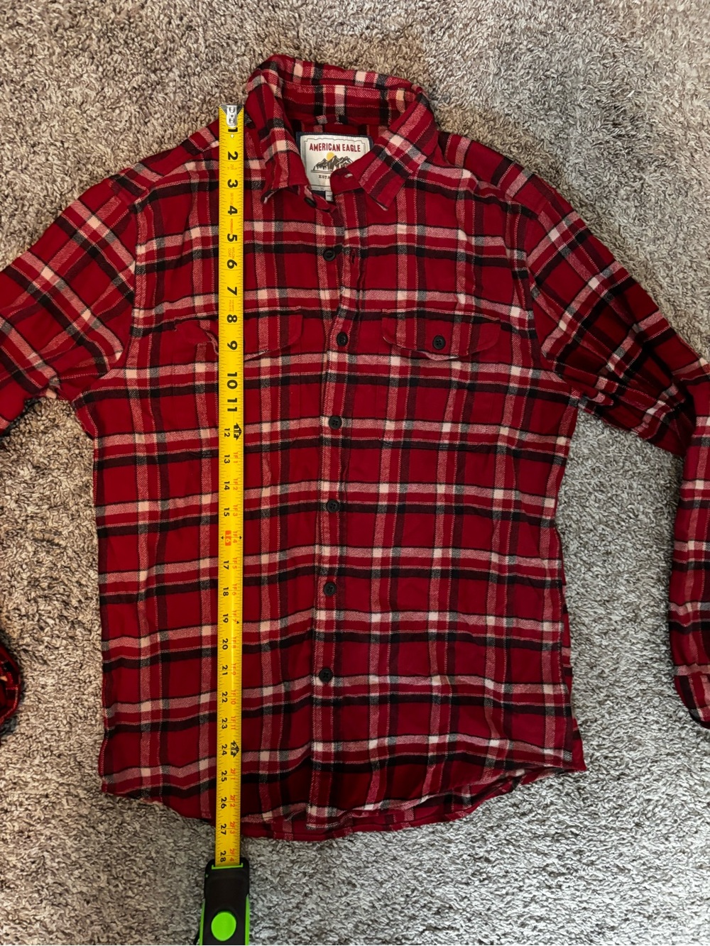 American Eagle Outfitters Red Plaid Flannel Shirt - Men's Casual Button-Up Small